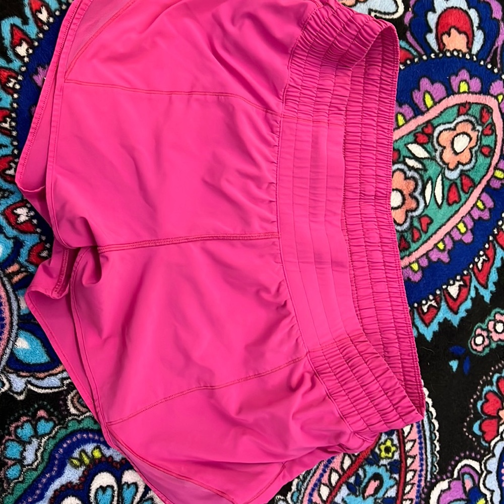 Size 12 sonic pink Lululemon hotty hot high rise shorts 2.5 inch